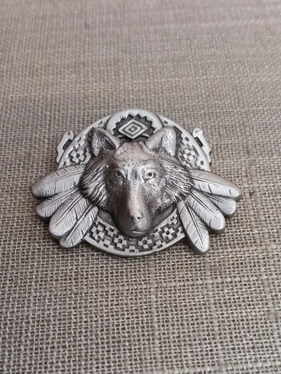 Pewter Wolf Head Feather Bolo Tie Center No Cord Vintage 1995