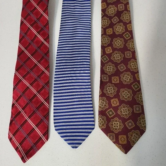 Bundle Of 3 Elegant Red, Blue, And Brown Men's Ties Set