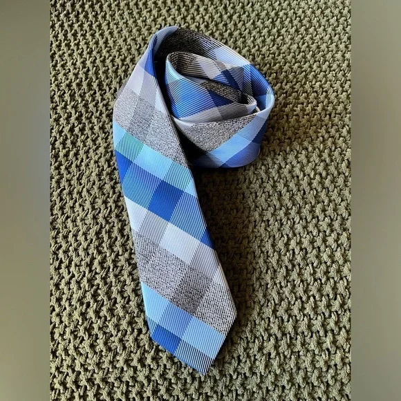 Structure Men’s Tie, Shades of Blue & Gray Checkered Plaid, 100% Polyester; 58”