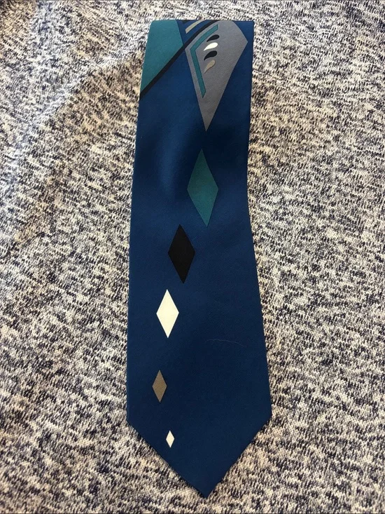 Men's Navy Diamond Pattern Silk Tie with Teal and Gray Accents