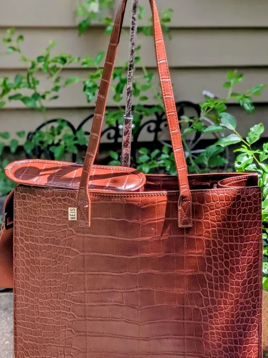 BÉIS The Work Tote in Maple Croc Excellent Like New Condition