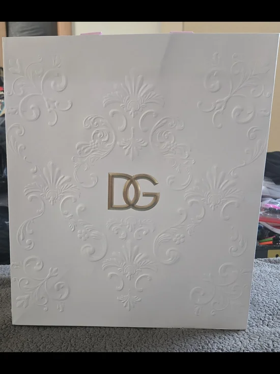 Dolce & Gabbana White Gift Bag with Gold DG Logo