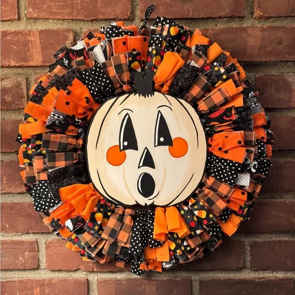 Retro Pumpkin Halloween Rag Wreath