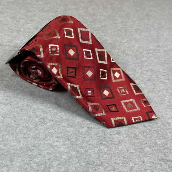 Geoffrey Beene Neck Tie Red Silk Geometric Diamond Pattern NWT