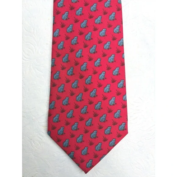 Hermes Paris Silk Tie Red Blue Frog Print Made in France 7257 MA Mens Necktie