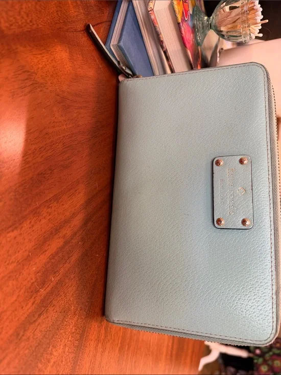Kate Spade Grand Street Zip Travel Wallet