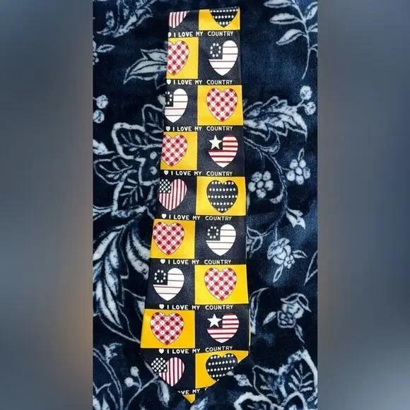 Vintage 90s Alvery Handmade “I Love My Country” Men’s Tie