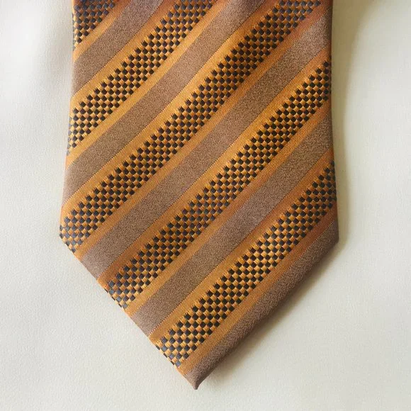 Laurant Bennet Milano Neck Tie Gold Black Pattern Like New