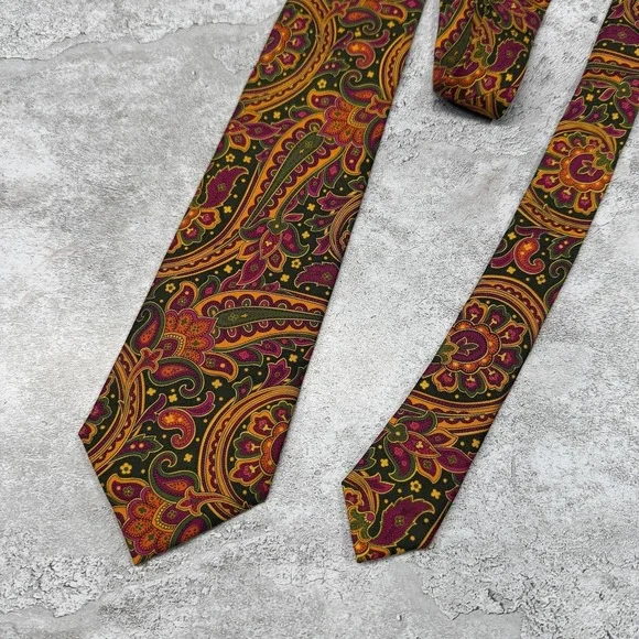 Beau‎ Ties Ltd Silk Tie Mens OS Green Gold Paisley Made In USA Necktie 60x3.5