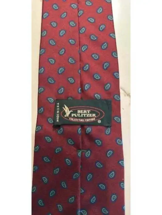 Bert Pulitzer USA Collectors Edition Silk Paisley Tie