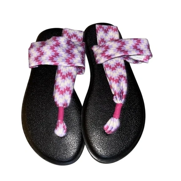 Sanuk Yoga Sling Back sandals, youth size 2-3