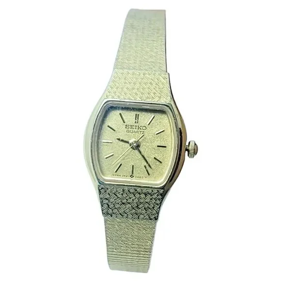 Vtg Seiko Womens‎ Square Watch Gold Tone Quarts Steel Back 2P21-5429 New Battery