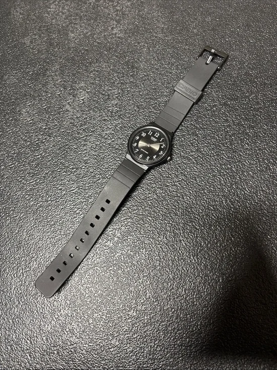 Casio Classic Black Resin Band Classic Watch WORKING