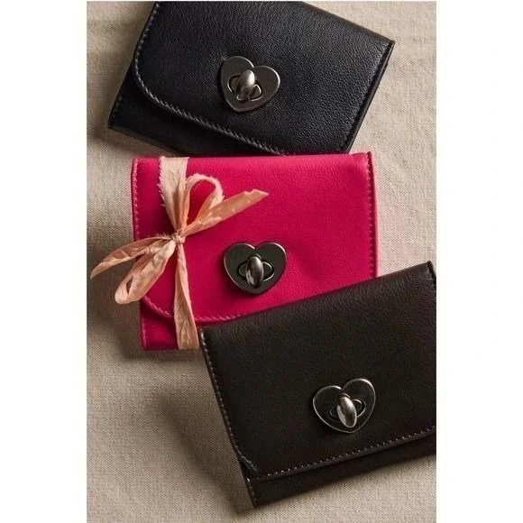 Free People Lock It Up Wallet Hot Pink silver new nwt