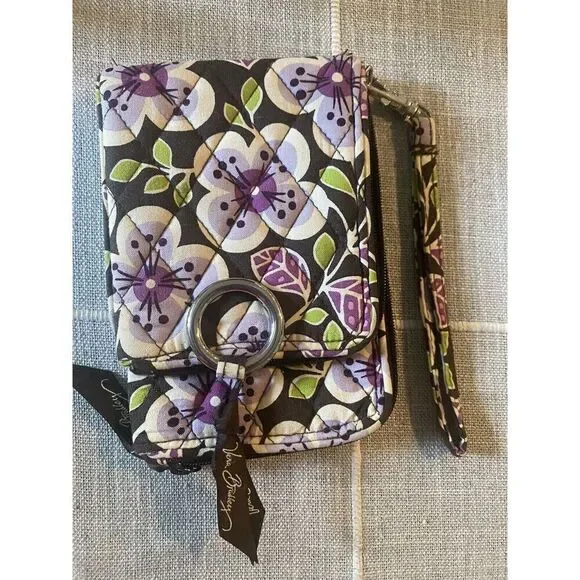 VERA BRADLEY DOUBLE ID WRISTLET PLUM PETALS  RETIRED