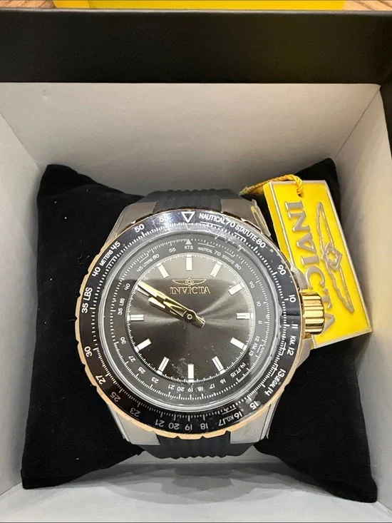 Invicta Men's Aviator Command Deck