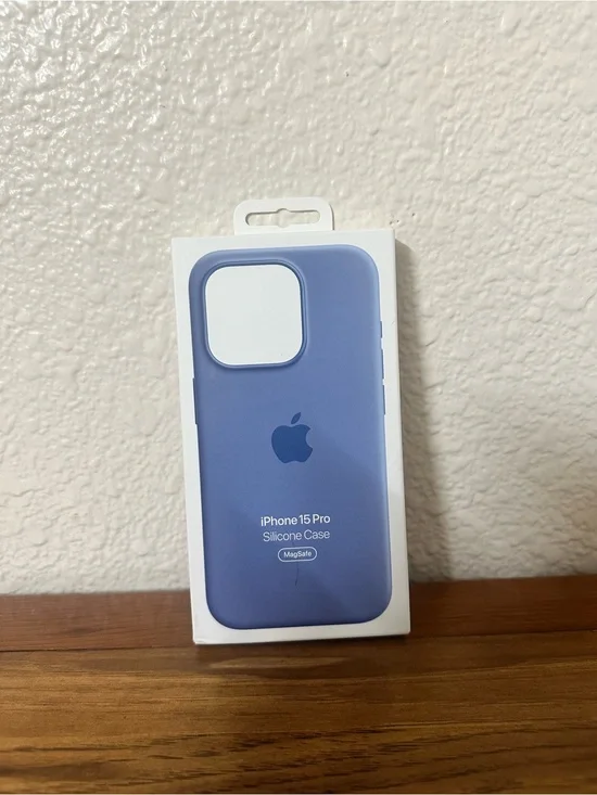 Apple iPhone 15 Pro Silicone Case - Blue