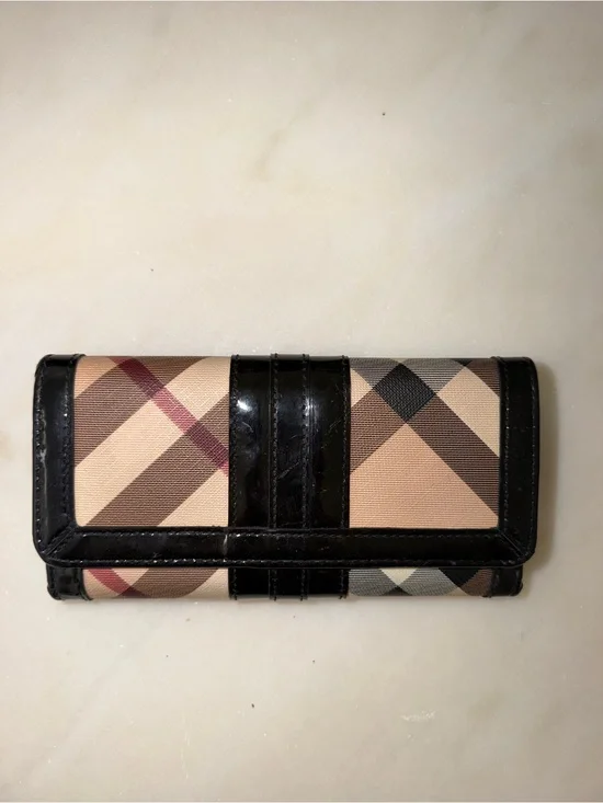 Burberry Classic Plaid Trifold Wallet with Black Trim
