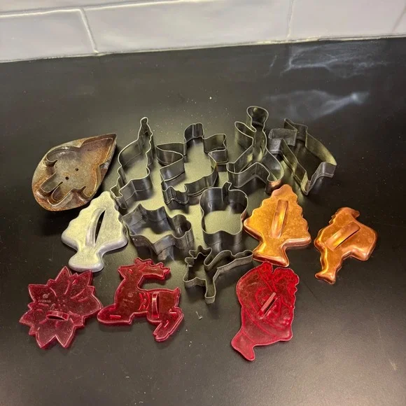 Cookie Cutter Lot Mixed Multicolor Vintage Holiday Shapes 14pc