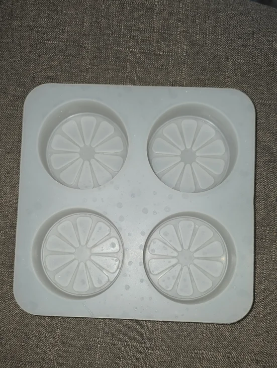 T.J.Maxx Light Gray Silicone 4-Cavity Round Mold