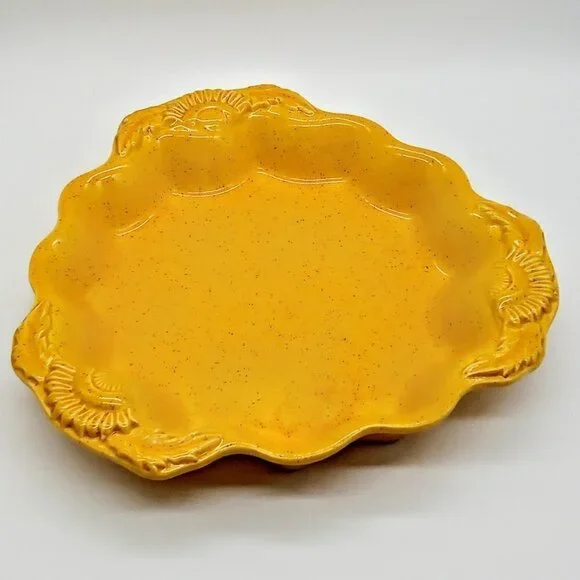 Appolia Golden Yellow Ceramic Scalloped 11-Inch Dish