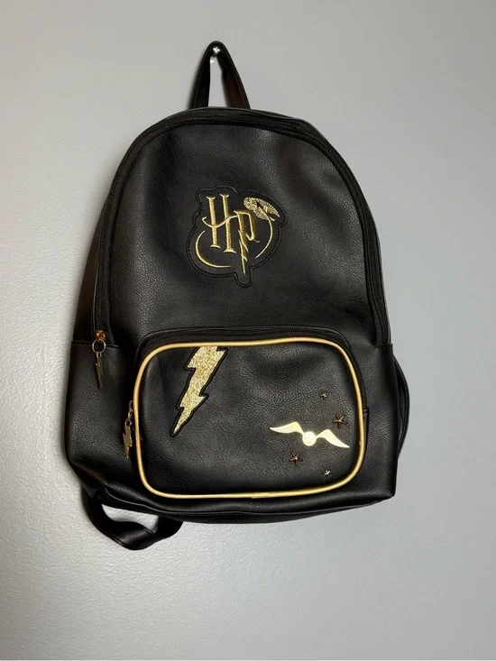 Harry Potter Golden Snitch Faux Leather Backpack / Rucksack – VGUC