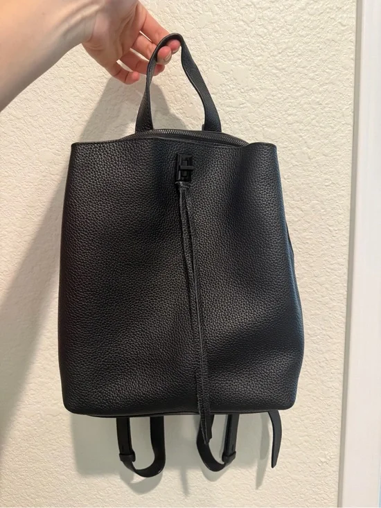 Rebecca Minkoff Darren medium Leather Backpack