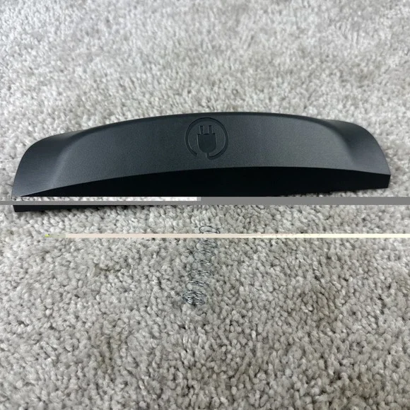 Kenmore 400 Series BC3005‎ BC2005 Canister Vacuum Power Cord Winder Button Cover