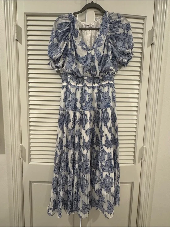 Current Air Blue & White Floral Puff-Sleeve Midi Dress