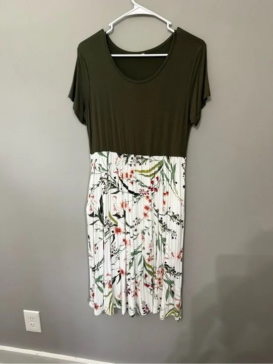 Olive Green Top Floral Pleated Midi Dress