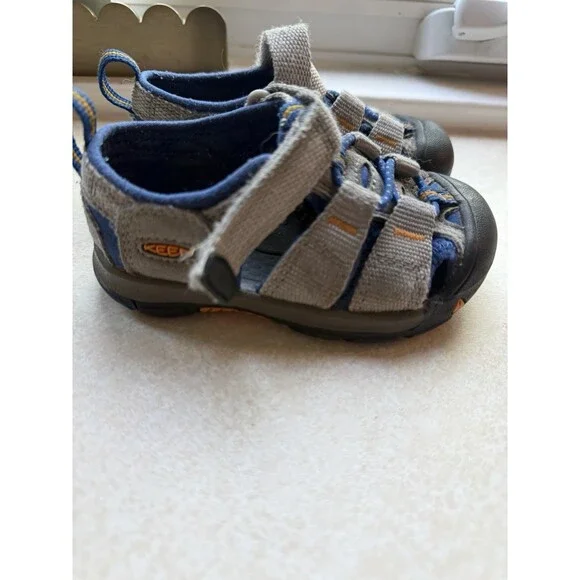 Baby Boy Keens Newport H2 Sandals Size 5