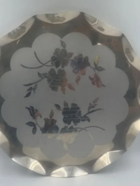 Vintage silver‎ aluminum serving tray etched floral center fluted scalloped edge