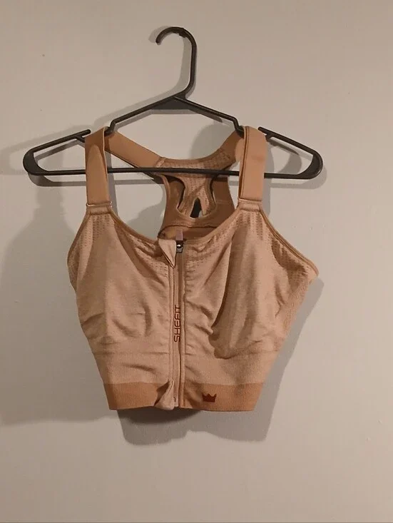 Shefit Womens Tan Sports Bra. Size 5 Luxe. Front Zip