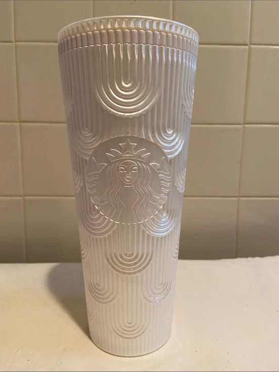 🌸Starbucks 2022 White Pearl Shell Mermaid  Cold Cup Tumbler 24oz No - Straw