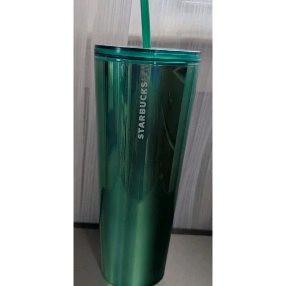 Starbucks Summer 2022 Fame‎ Lime Green 24oz Venti Tumbler Cold Cup