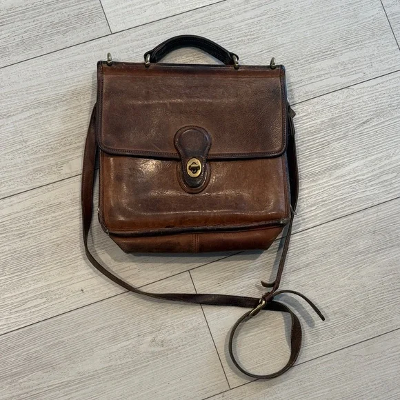 VINTAGE COACH