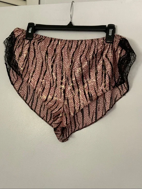 Victoria’s Secret silk & lace sleep bottoms