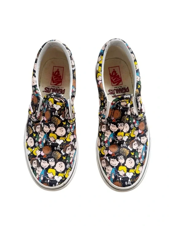 VANS x Peanuts Slip On Sneakers size 3