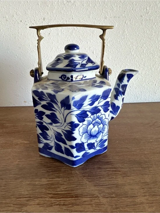 FLORENCE Blue and White Floral Ceramic Teapot with Brass Handle