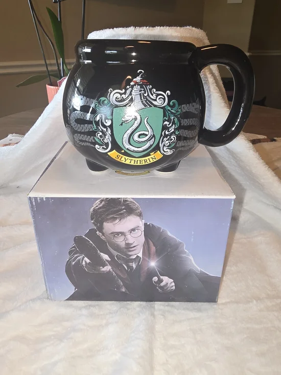 Slytherin Black Ceramic Cauldron Mug - Official House Crest