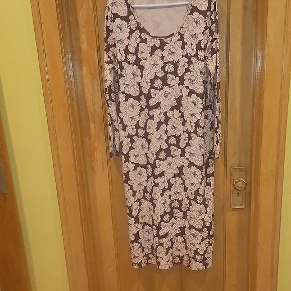 Lands' End Floral Long Sleeve Dress in Brown and Cream