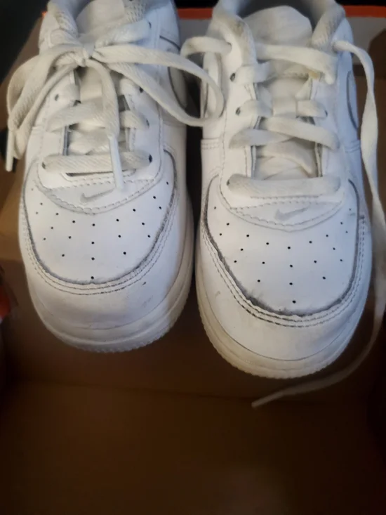 Toddlers White Sneakers - Classic Everyday Comfort