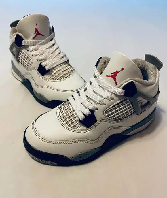 Nike Air Jordan 4 Retro White Cement 2025 IB4388-100 Little Kids Size 13C Shoes