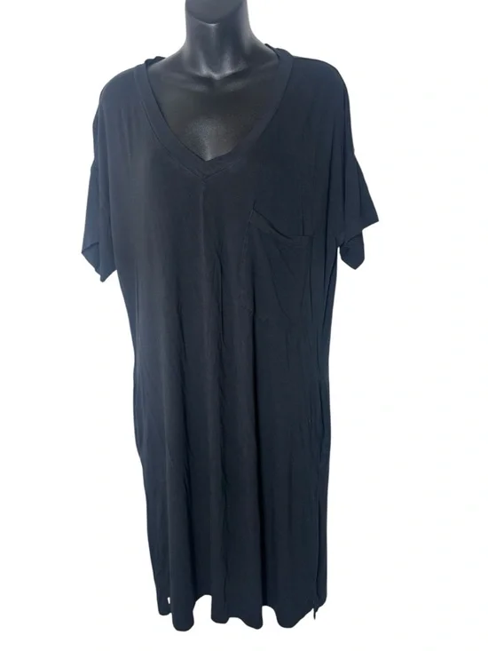 Black V-Neck Pocket‎ T-Shirt Dress
