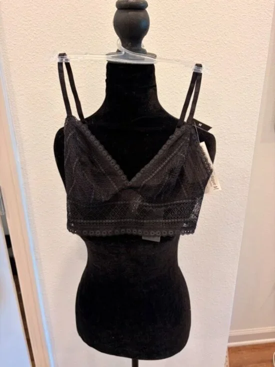 Women's Medium DKNY lace bralette top