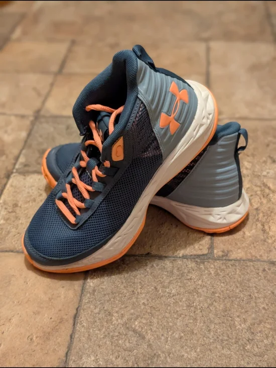 Under Armour Kids Navy and Coral Basketball Sneakers