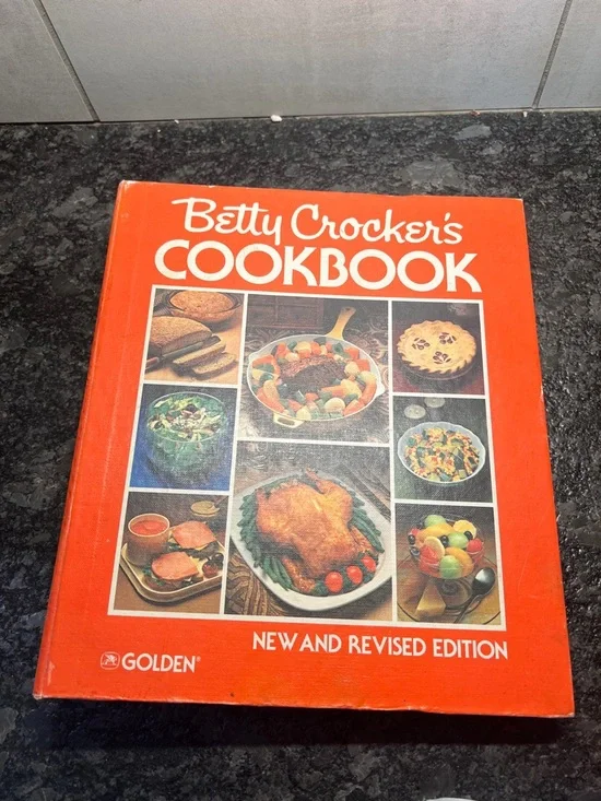 BETTY CROCKER Vintage cookbook original printing date 1969 good condition.