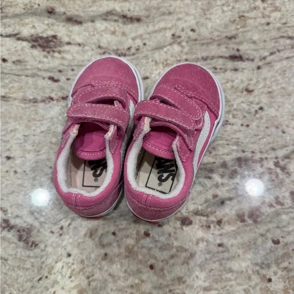 Vans Kids Pink Velcro Canvas Sneakers