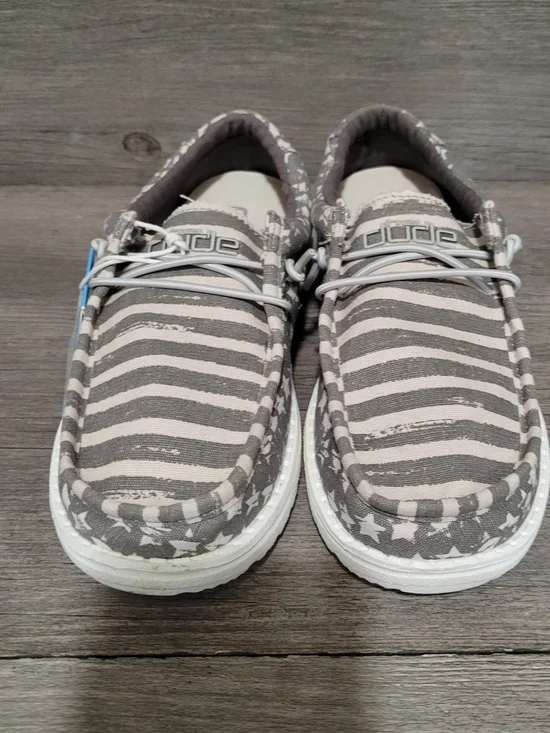 hey dude wally greyed patriotic youth size Y2-L3 Flag shoes