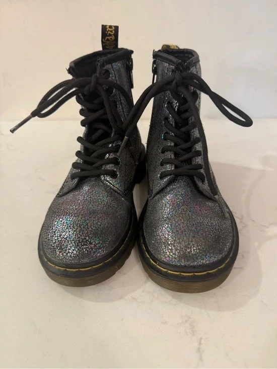 Dr. Martens Kids Iridescent Holographic Black Lace-Up Boots